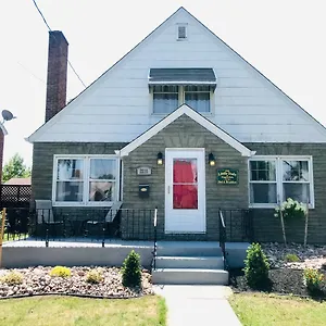 ** Bed & Breakfast The Little Italy Of Canada